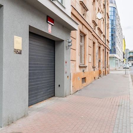 Brand New Studio Apartment #21 With Free Secure Parking In The Center 프라하 외부 사진